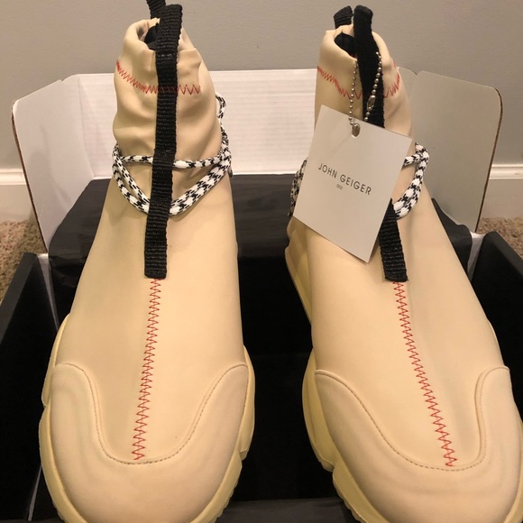 John Geiger 002 Cream/Cream/Red - Picture 4 of 7